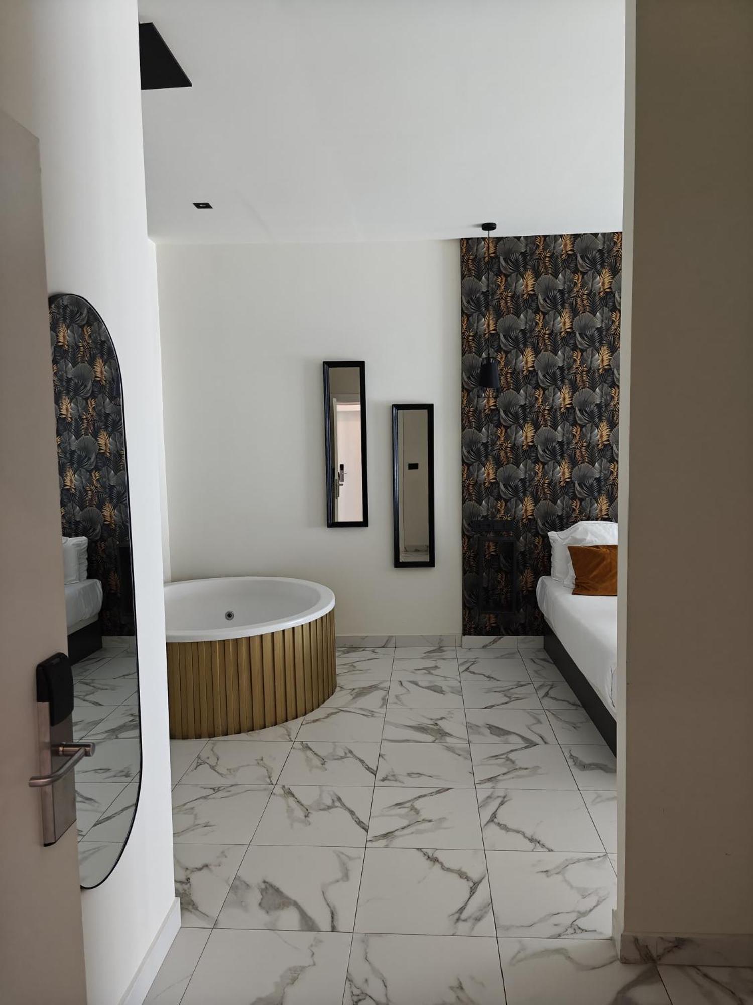 Reina Victoria La Plaza Apartment Alicante Ngoại thất bức ảnh
